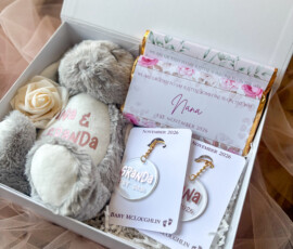 Personalised baby announcement gift set by RhiCreated Designs